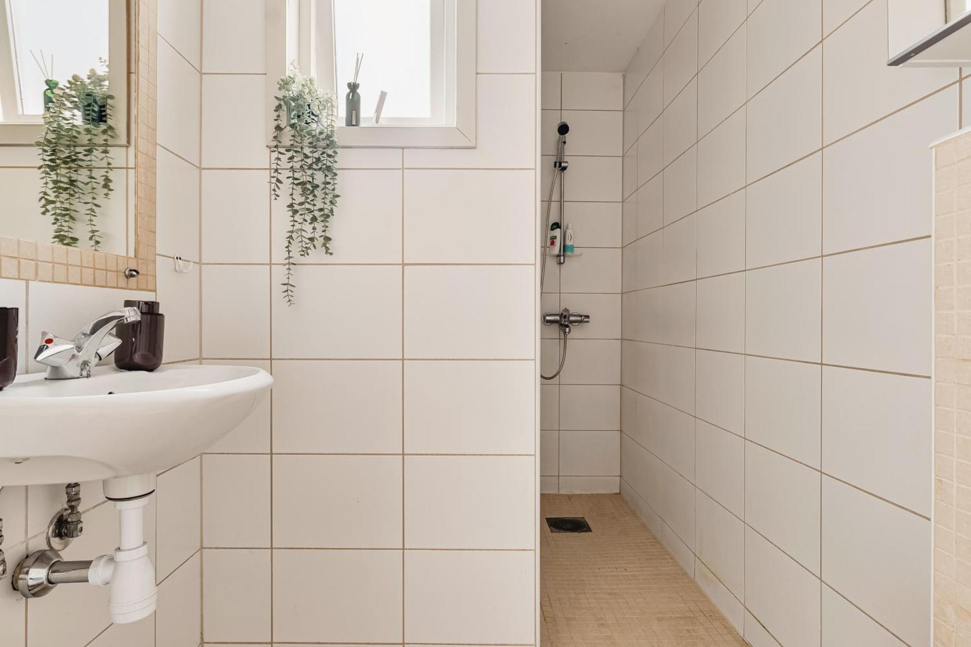 Spacious! 2024 Renovated! 4 Bedrooms! Bergen Esterno foto